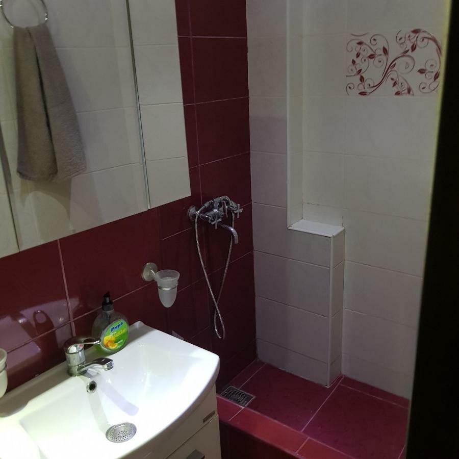 Garsoniera Delia Apartment Констанца Екстериор снимка